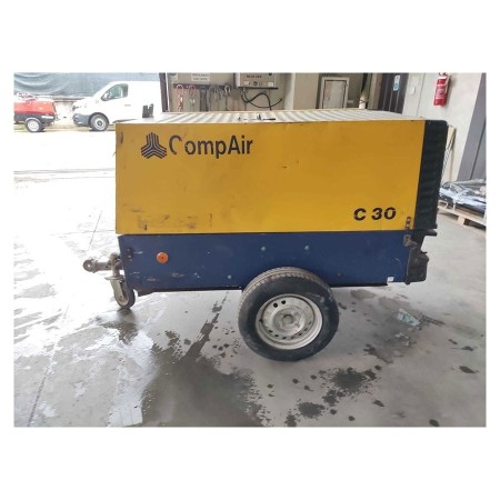 Motocompressore Compair C30 3000 L - USATO